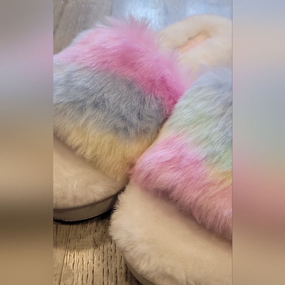 Koolaburra by UGG Fuzz-Ah Women's Slipper womens size 6 - Picture 3 of 5